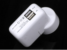 USB Power Adapter With Australian Rules Travel Plug